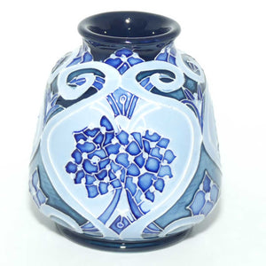 Moorcroft Forget Me Not Blue 198/3 vase