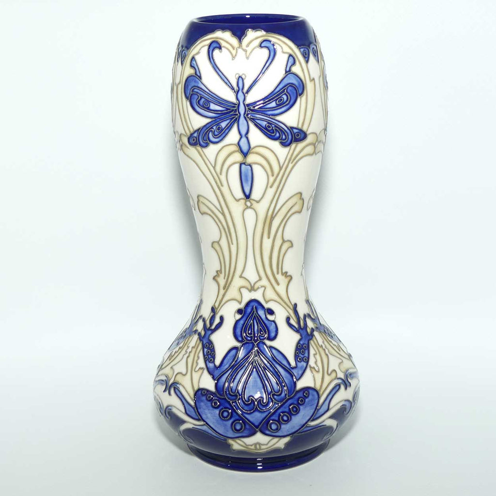 Moorcroft The Frog and Dragonfly vase | Shape 92/9 | LE 1/40