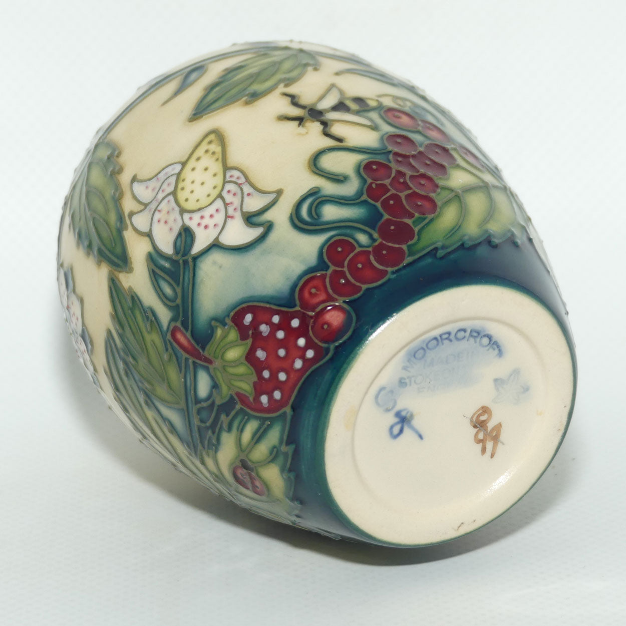 Moorcroft Fruit Garden small vase | silver line