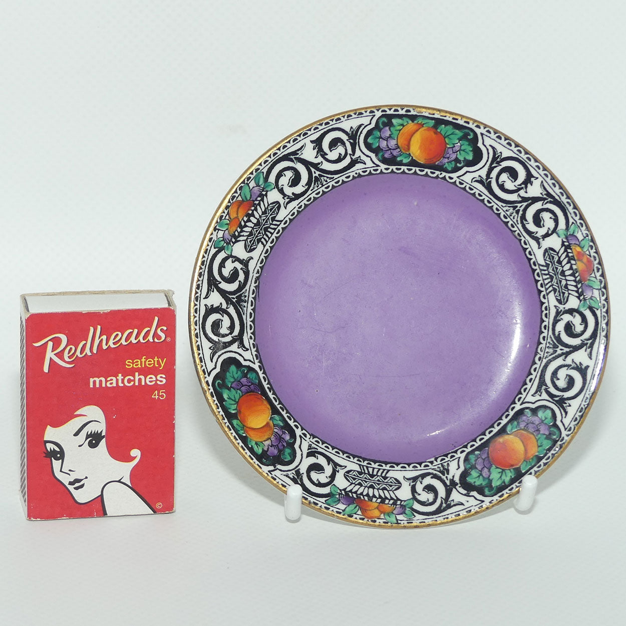 Maling Fruit Garland with Mauve small tray | Pattern 4005