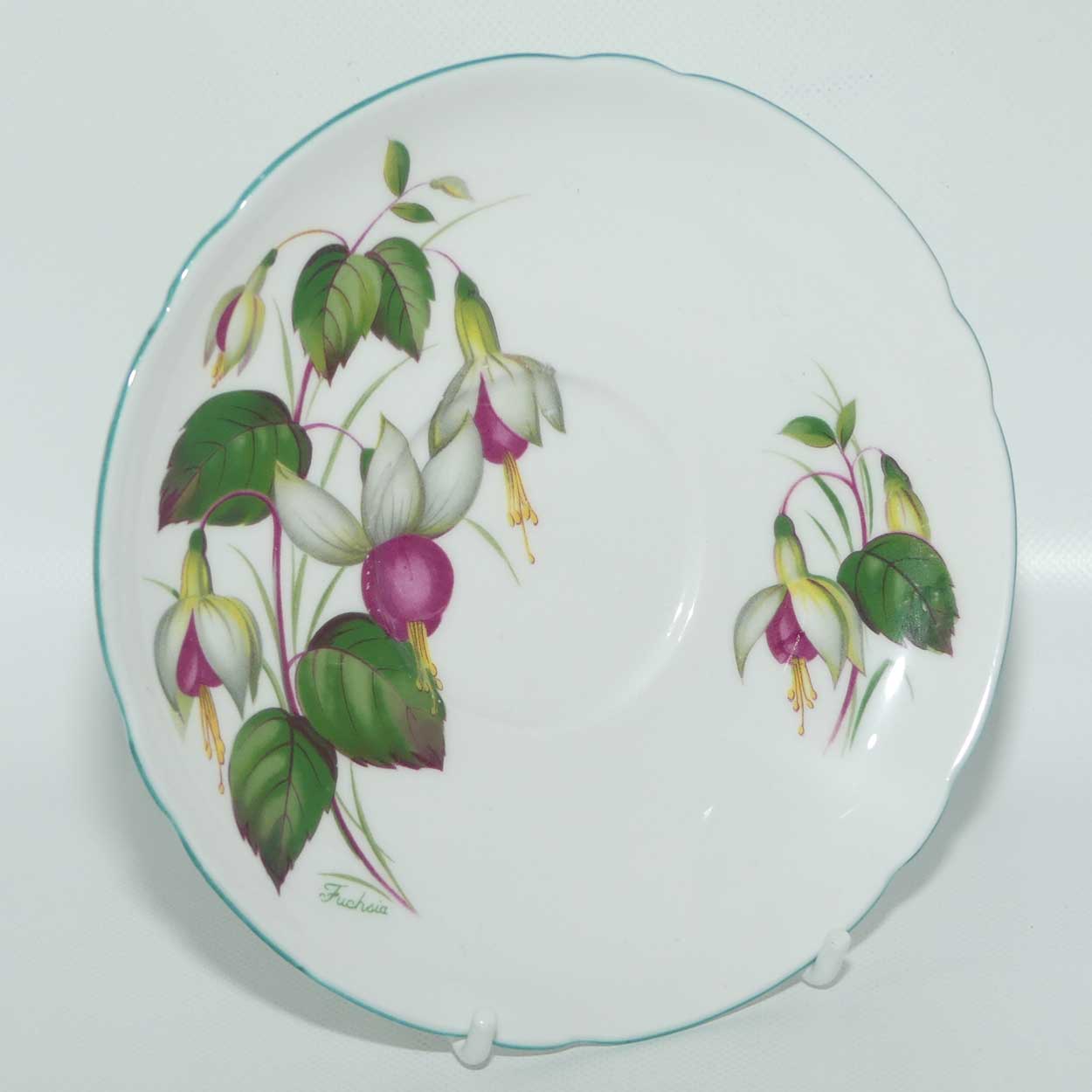 Shelley New Cambridge shape Fuschia trio | I2395