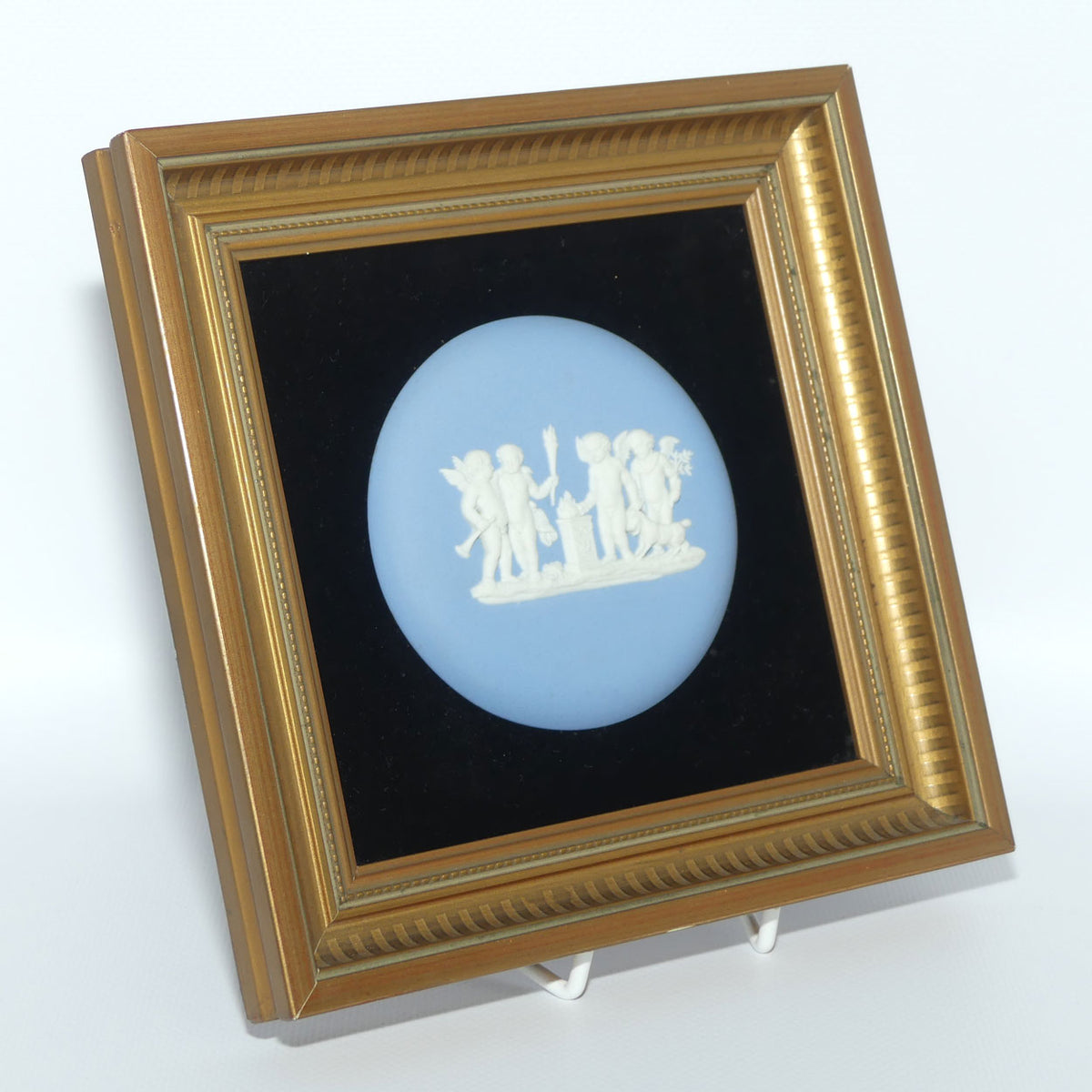 Wedgwood Jasper Cupids Round Cameo framed in Square Gilt Frame