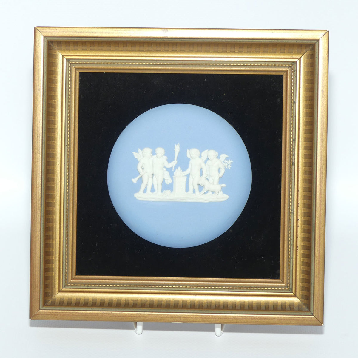Wedgwood Jasper Cupids Round Cameo framed in Square Gilt Frame