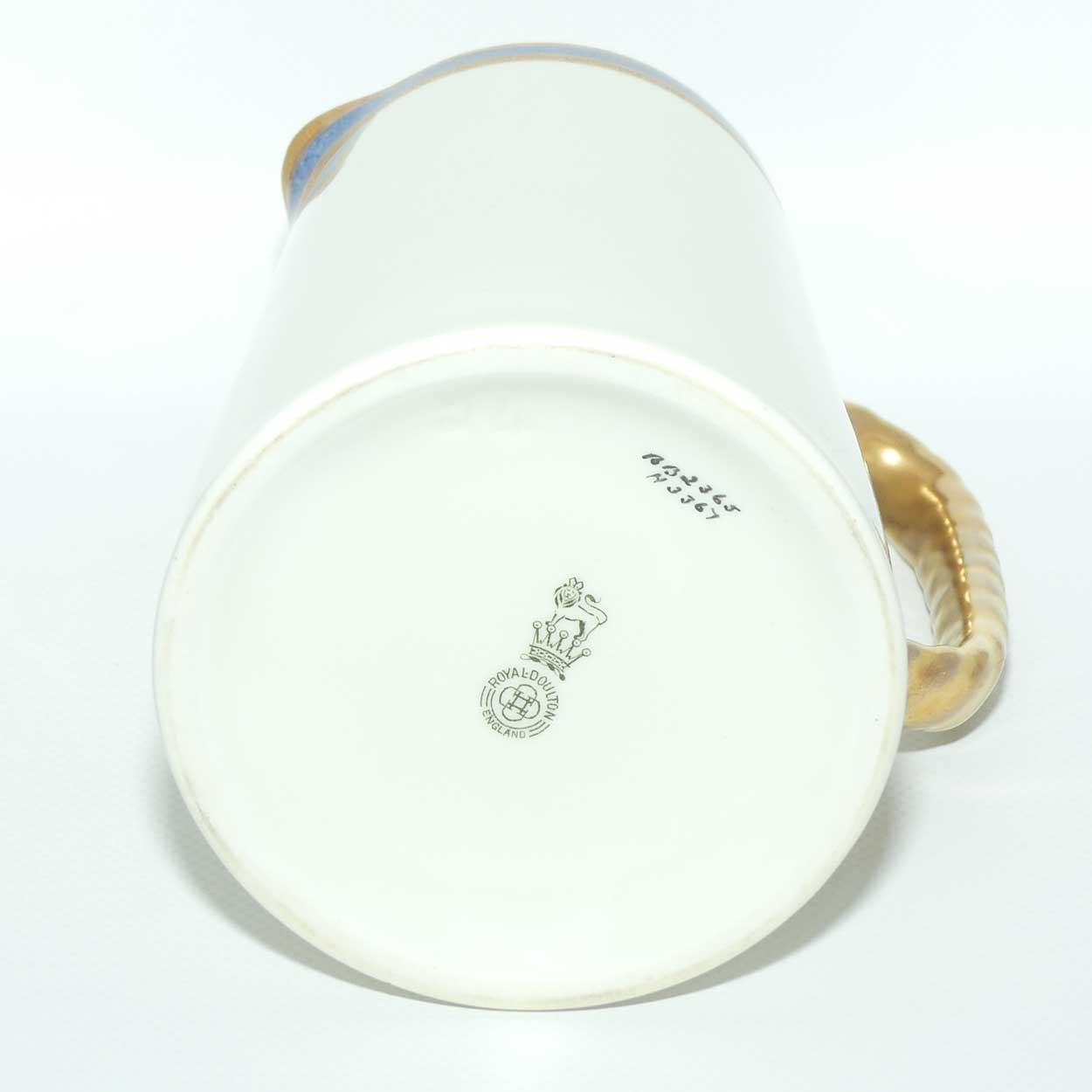 Royal Doulton superbly gilt rope twist handle jug decorated with Blue band | H3367 | 16+ cm tall