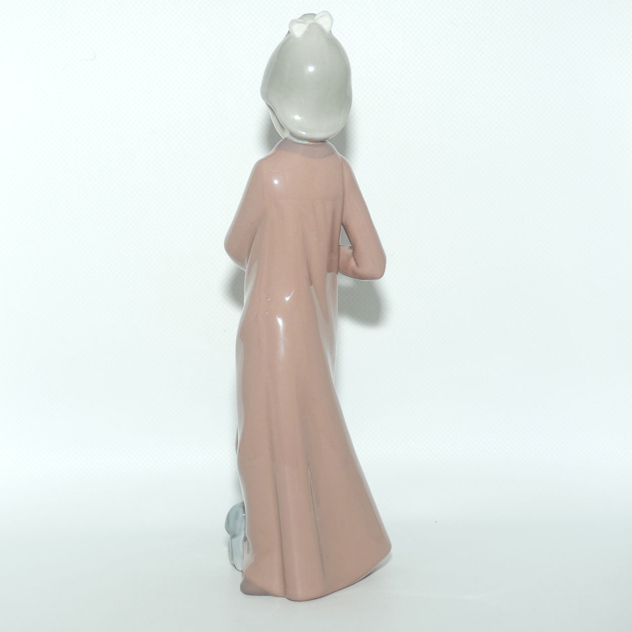 Nao by Lladro figure Girl in Pink Night Dress | Dog at Feet