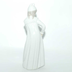 Nao by Lladro figure Girl in Night Dress | #1