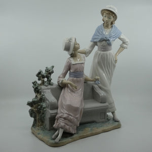 Lladro Ladies Talking figure group #5042