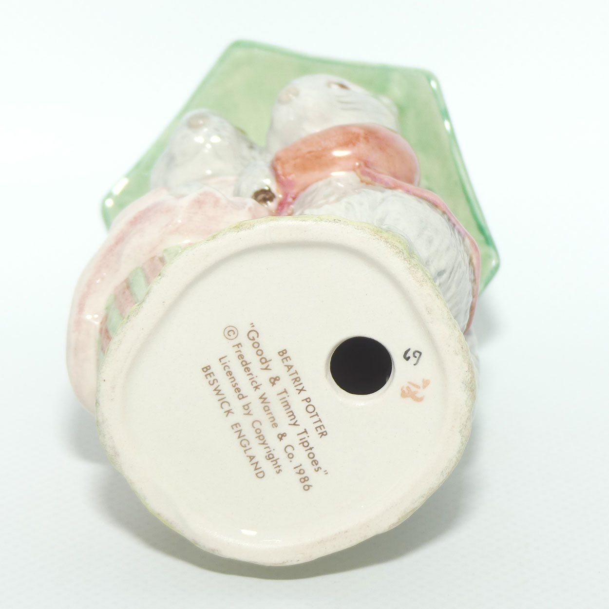 Beswick Beatrix Potter Goody and Timmy Tiptoes | BP3c