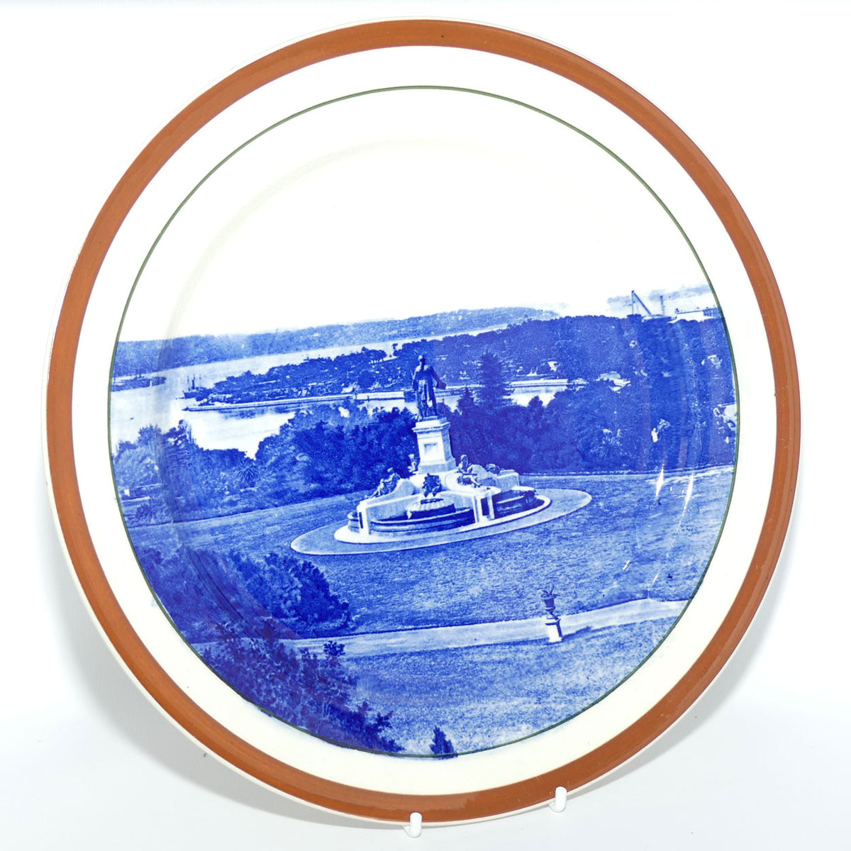 Royal Doulton Australian plate | Captain Arthur Phillip | Governor Phillip's Statue | 26.5cm