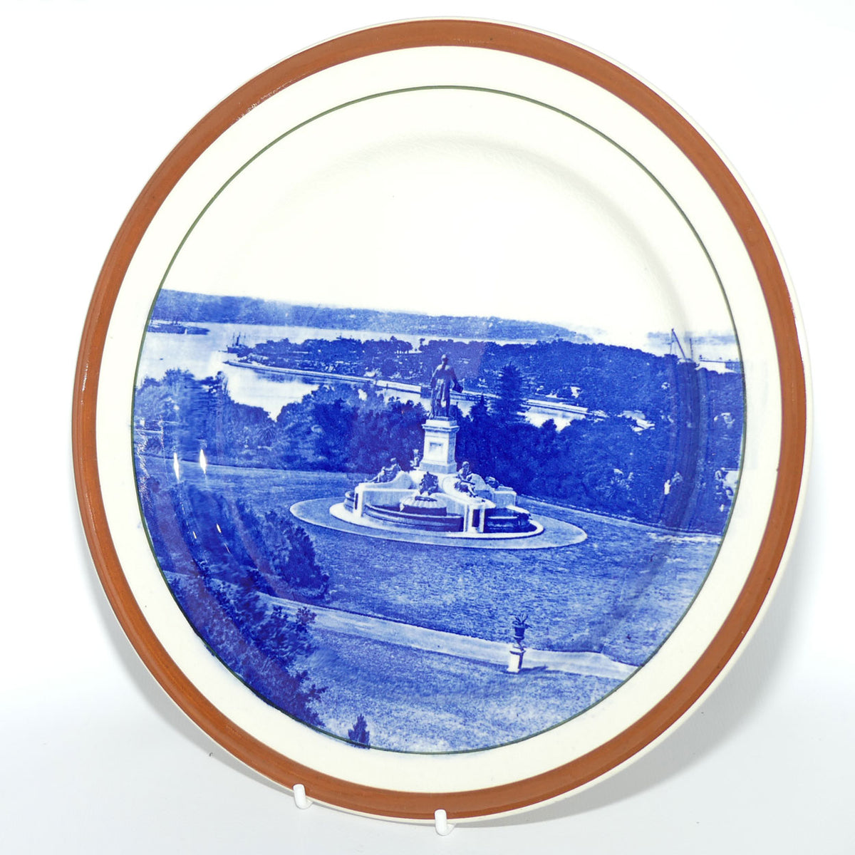 Royal Doulton Australian plate | Captain Arthur Phillip | Governor Phillip's Statue | 26.5cm