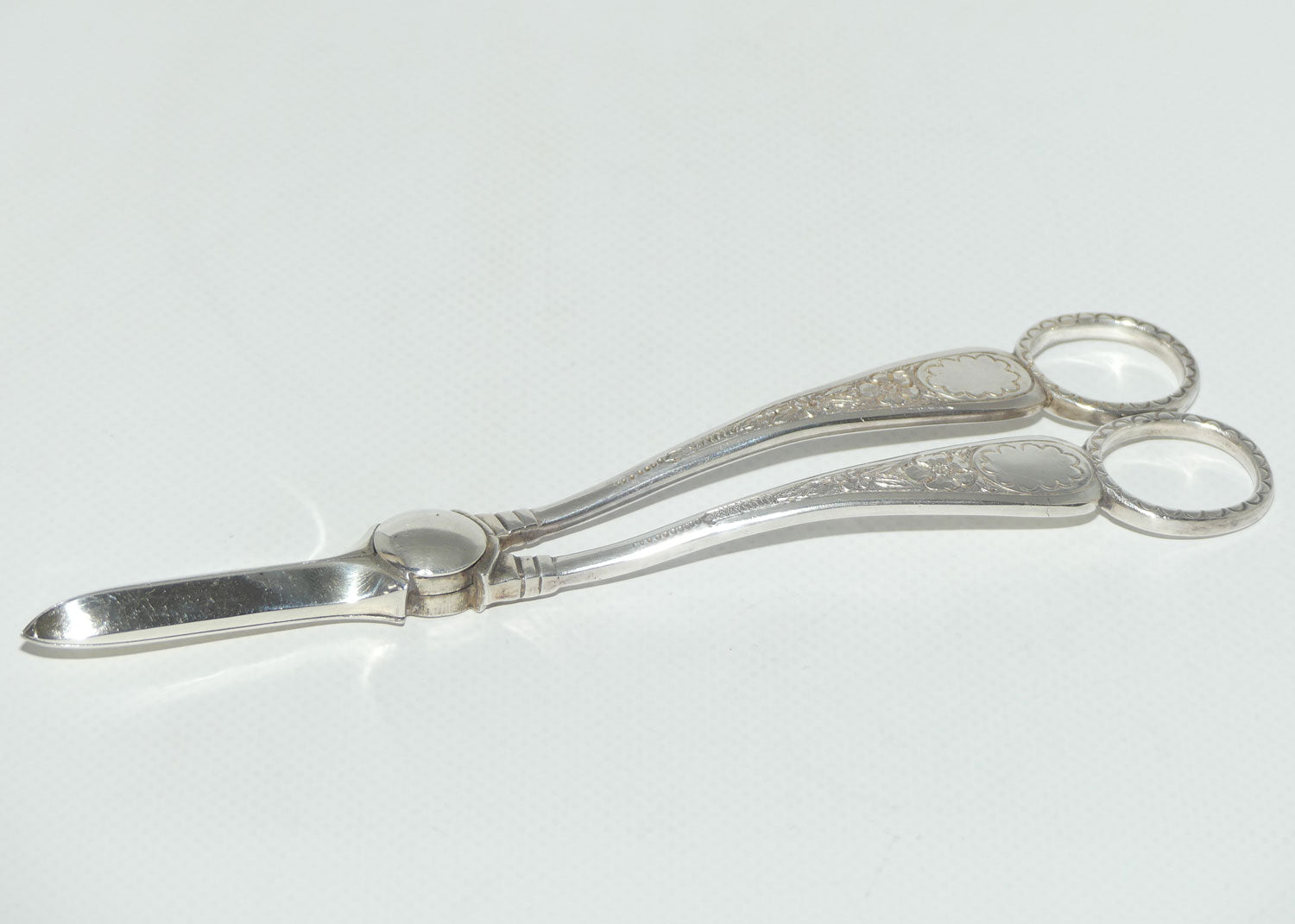 Edwardian era RF Mosley EP Silver Plated grape shears