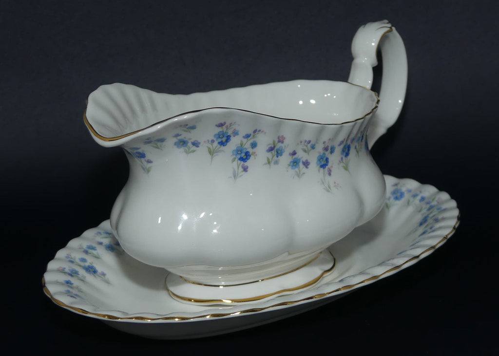 Royal Albert Memory Lane Gravy Boat and Underplate | Montrose shape