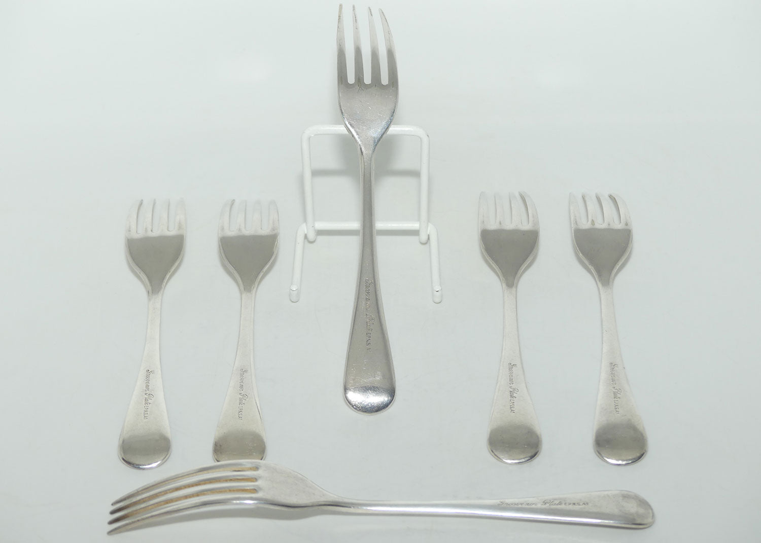 Set of 6 Grosvenor Plate | Silver Plated Old English Pattern salad Forks | 19cm