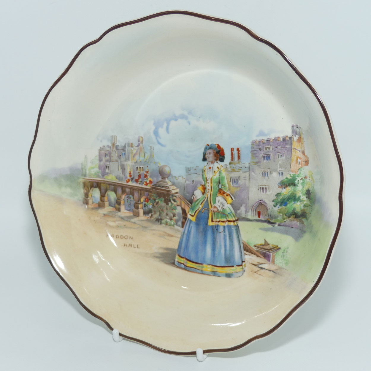 Royal Doulton Historic England round bowl D5940 | Dorothy Vernon at Haddon Hall