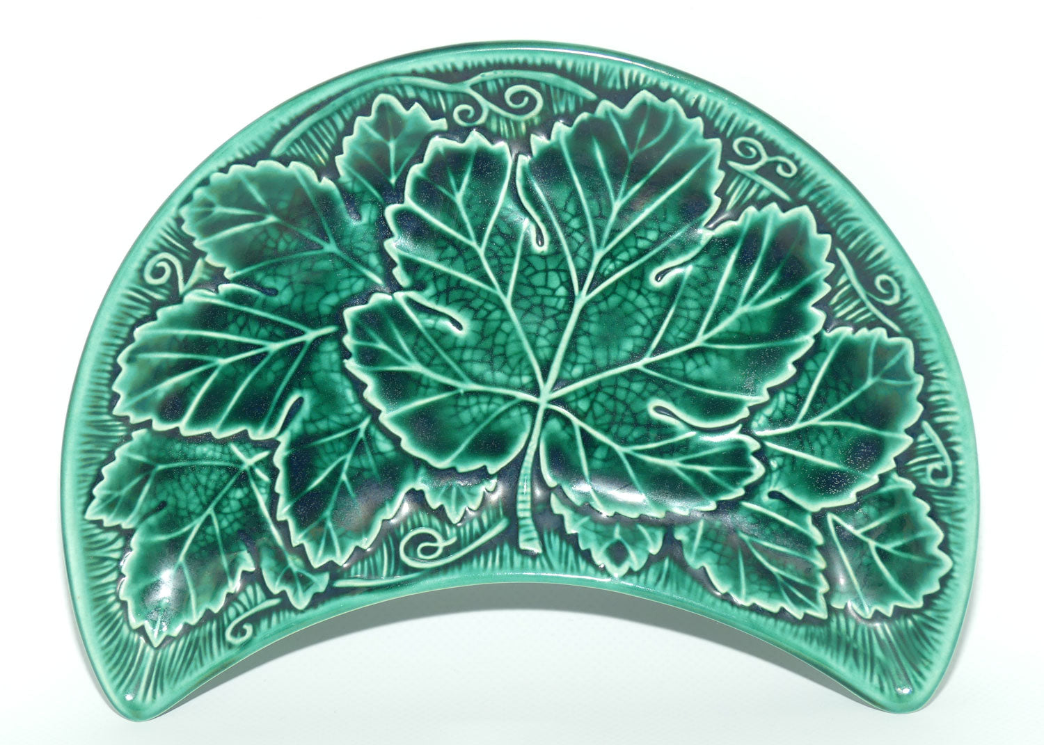Wedgwood of Etruria Green Majolica crescent dish