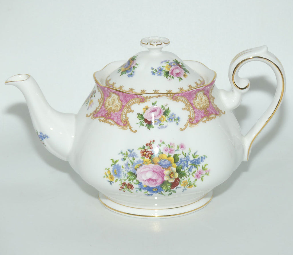 Royal Albert Bone China Lady Carlyle tea pot | #2 | © 1946 Royal Albert Ltd stamp