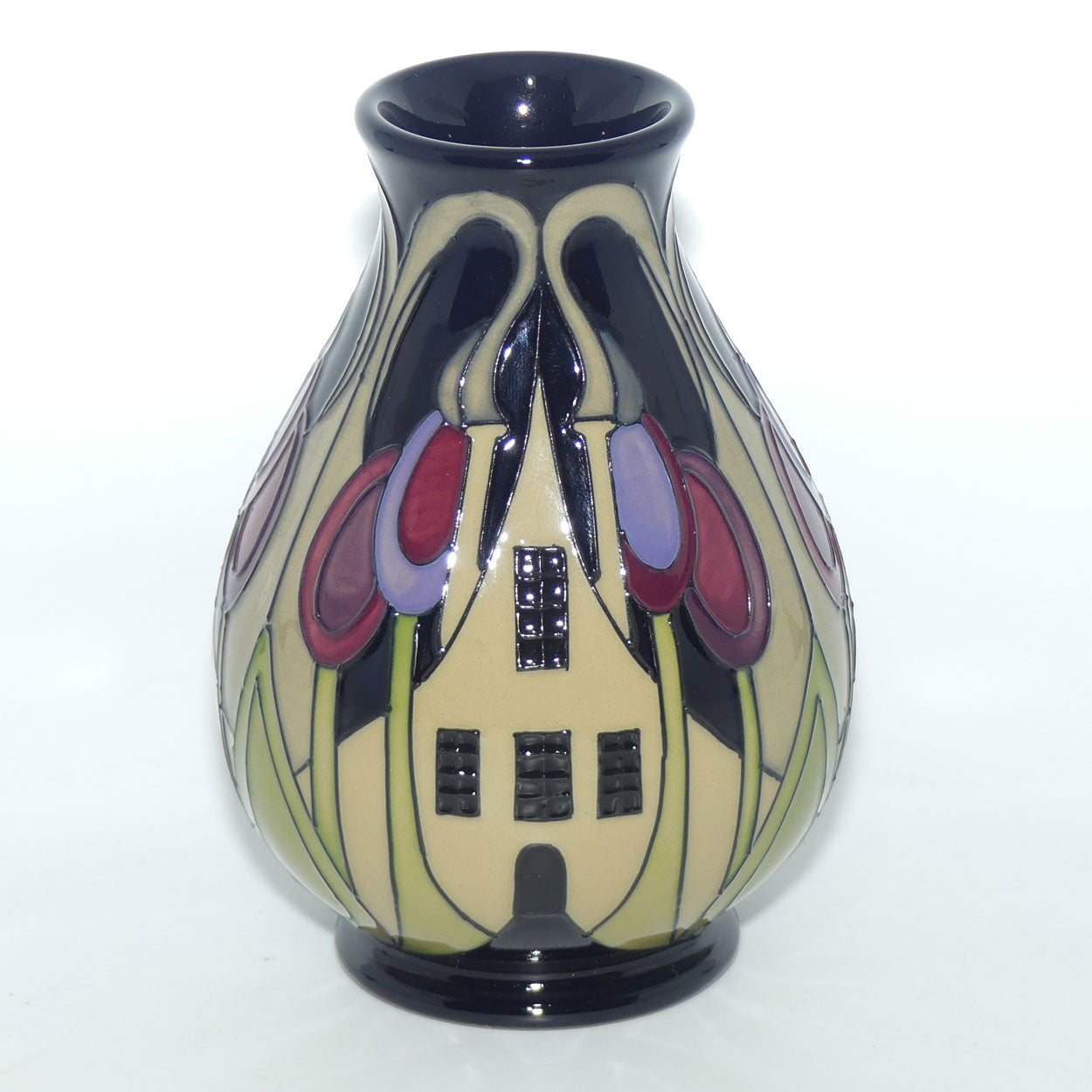 Moorcroft The Hamlet 7/5 vase