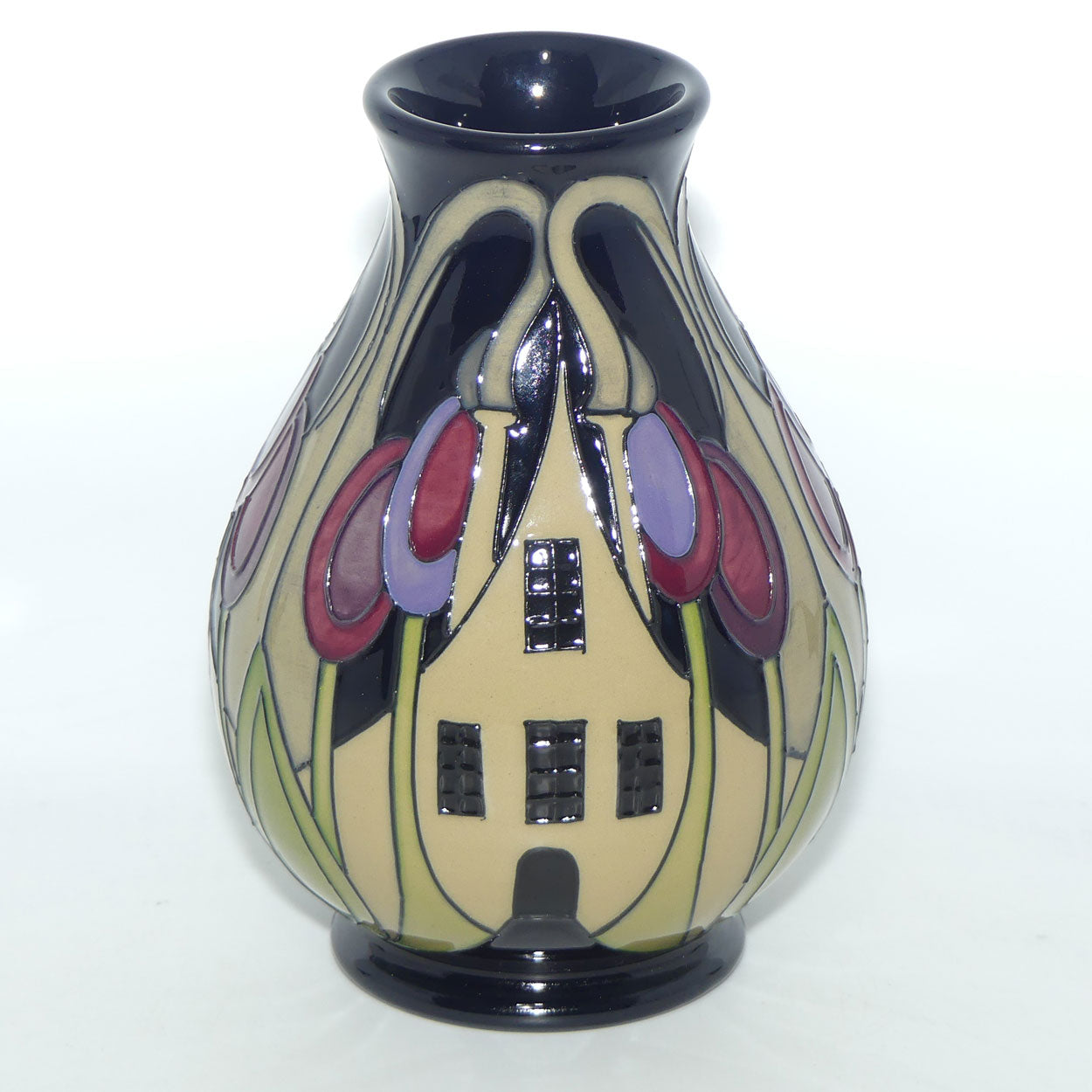 Moorcroft The Hamlet 7/5 vase