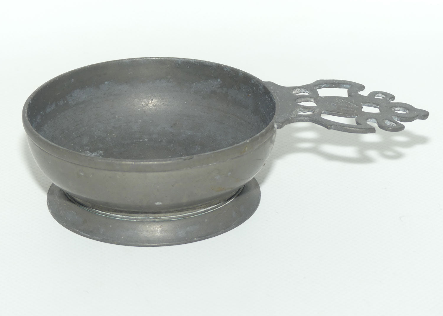 French late 18th to early 19th Century Pewter handled Porringer