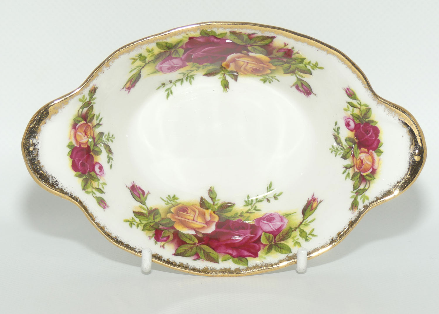 Royal Albert Bone China England Old Country Roses Handled Oval Bon Bon Dish | Early Stamp