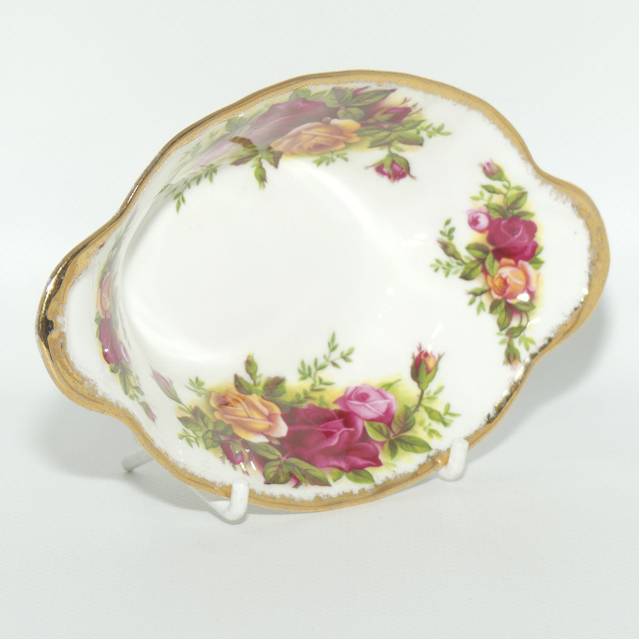 Royal Albert Bone China England Old Country Roses Handled Oval Bon Bon Dish | Early Stamp