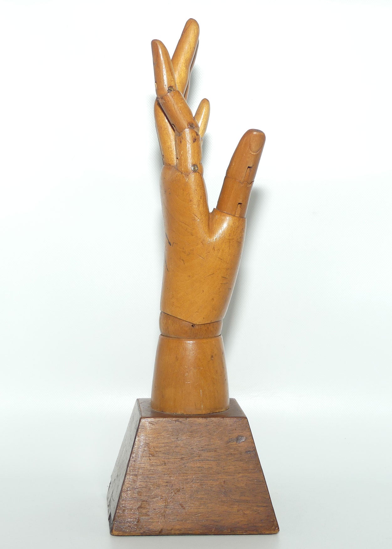 Victorian era Articulated Hand model | suit Milliners and Glovemakers