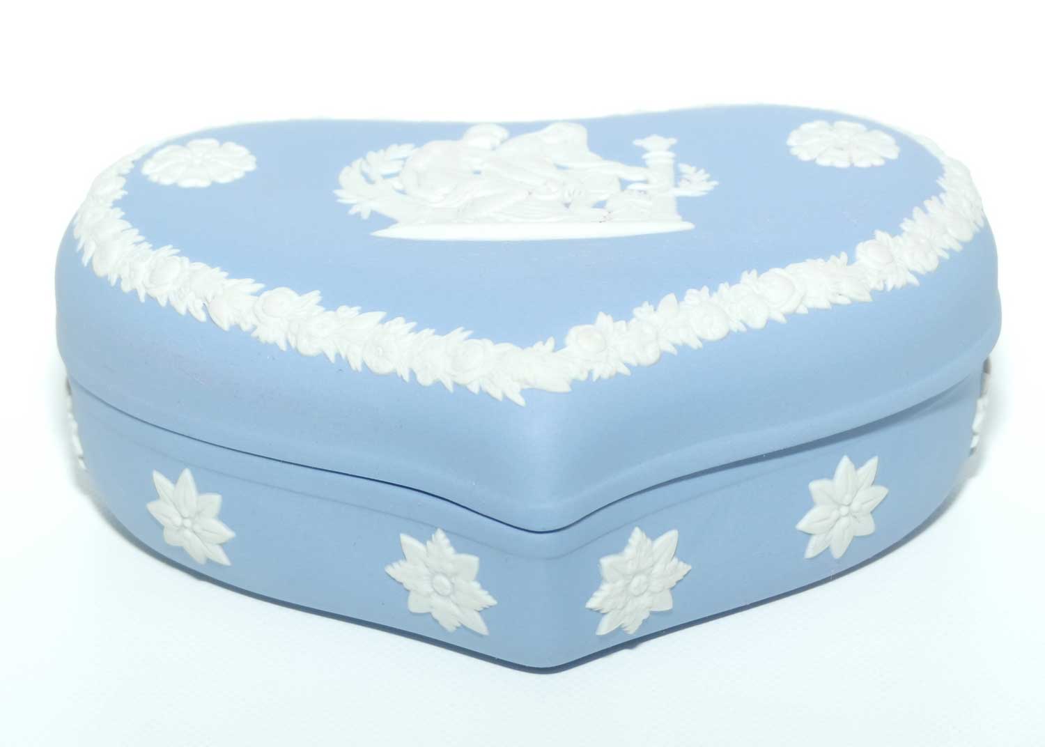 Wedgwood Jasper | White on Pale Blue | Large Heart trinket | 2 Gents Older and Younger | #3