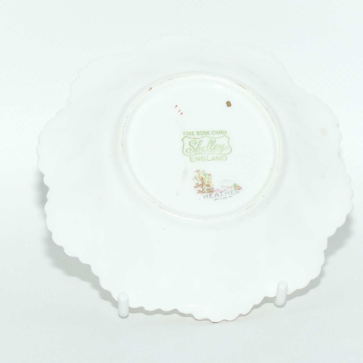 Shelley Heather pattern fluted rim pin dish