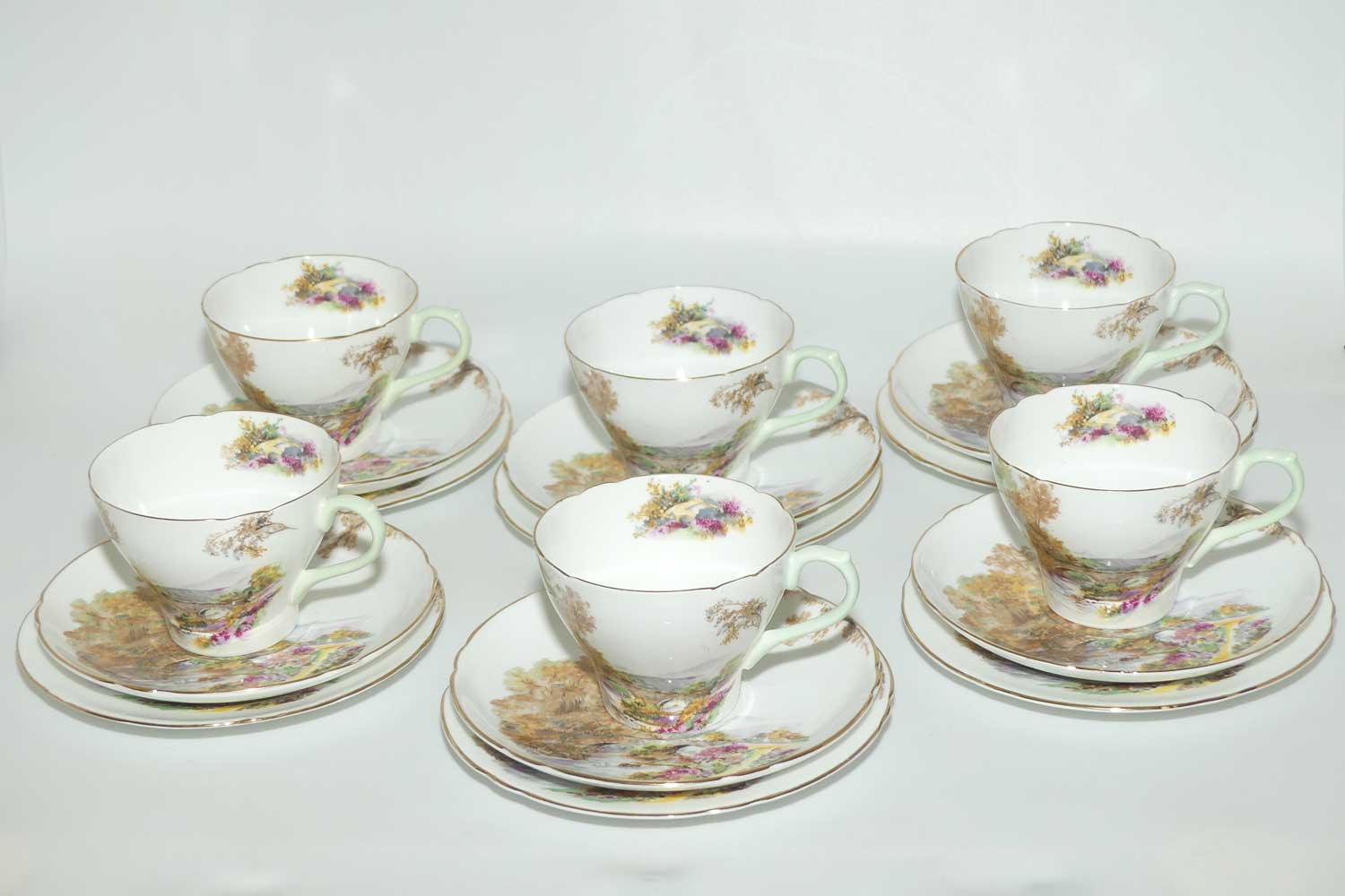 Shelley Heather pattern 21 piece afternoon tea set