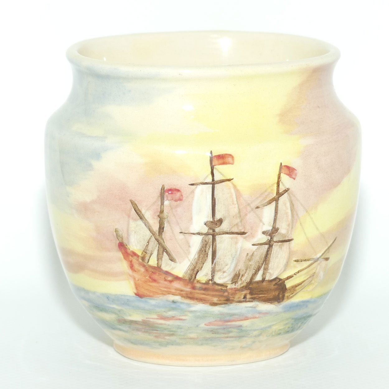 Royal Doulton Famous Ships Heemskerck small vase | D5957