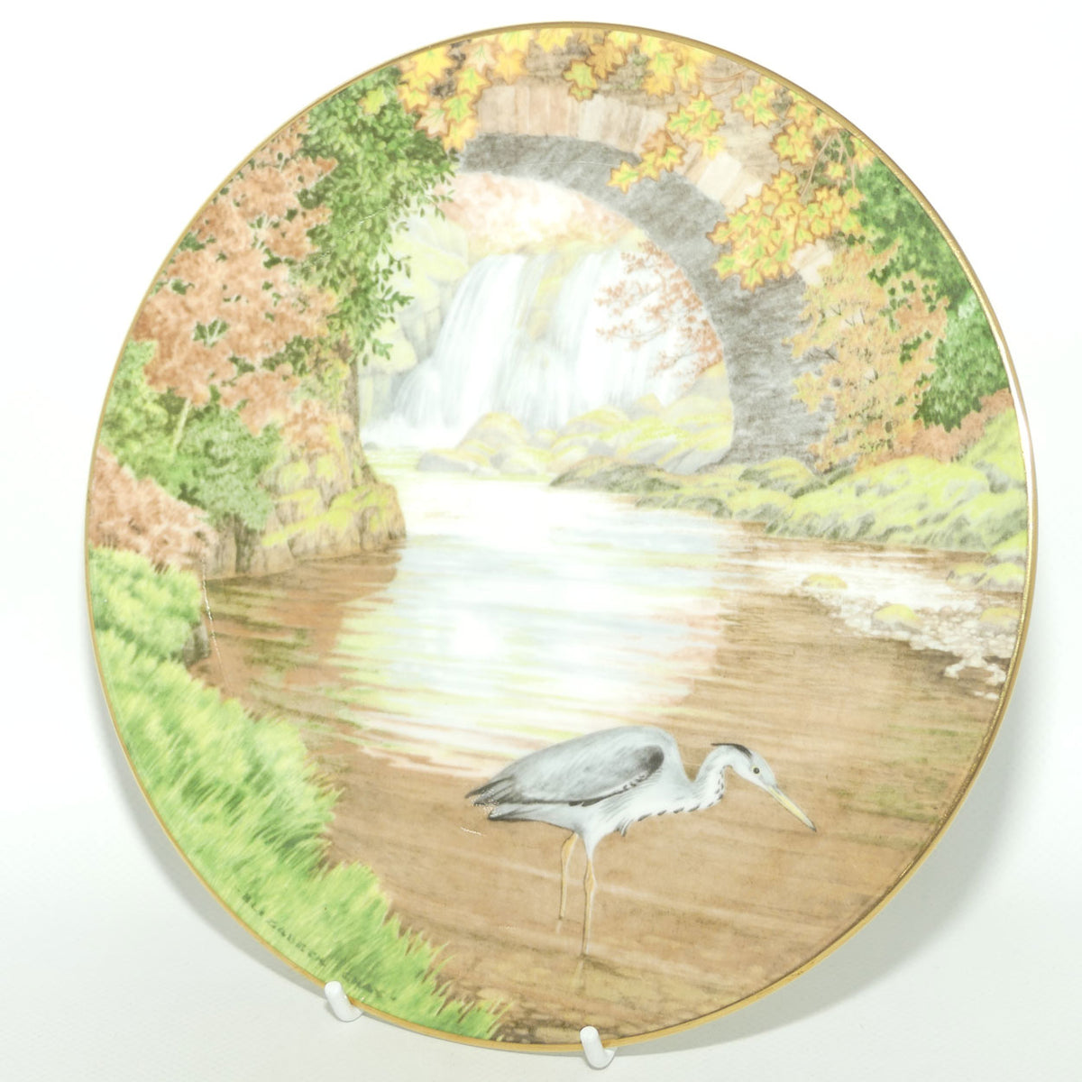 Royal Doulton picture plate by Elizabeth Gray | Waterside series | The Heron