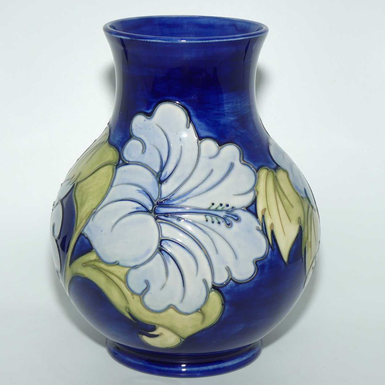 Walter Moorcroft Hibiscus (Blue Flower on Blue) 869/9 vase