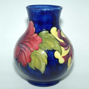 Walter Moorcroft Hibiscus (Blue) 869/9 vase