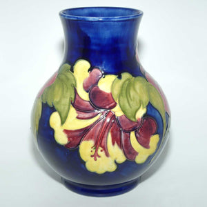 Walter Moorcroft Hibiscus (Blue) 869/9 vase