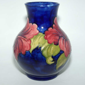 Walter Moorcroft Hibiscus (Blue) 869/9 vase