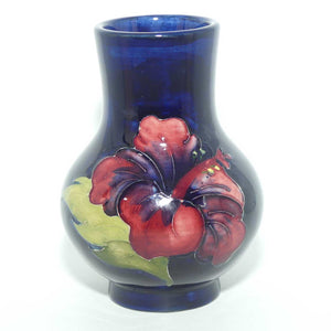 Walter Moorcroft Hibiscus small vase | Blue