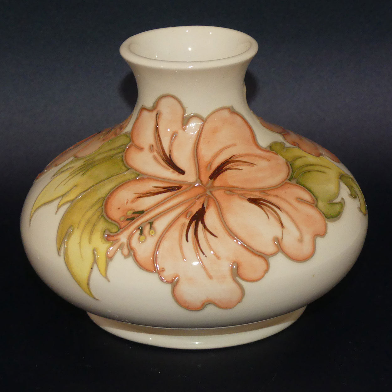 Walter Moorcroft Coral Hibiscus (Ivory) 32/5 vase