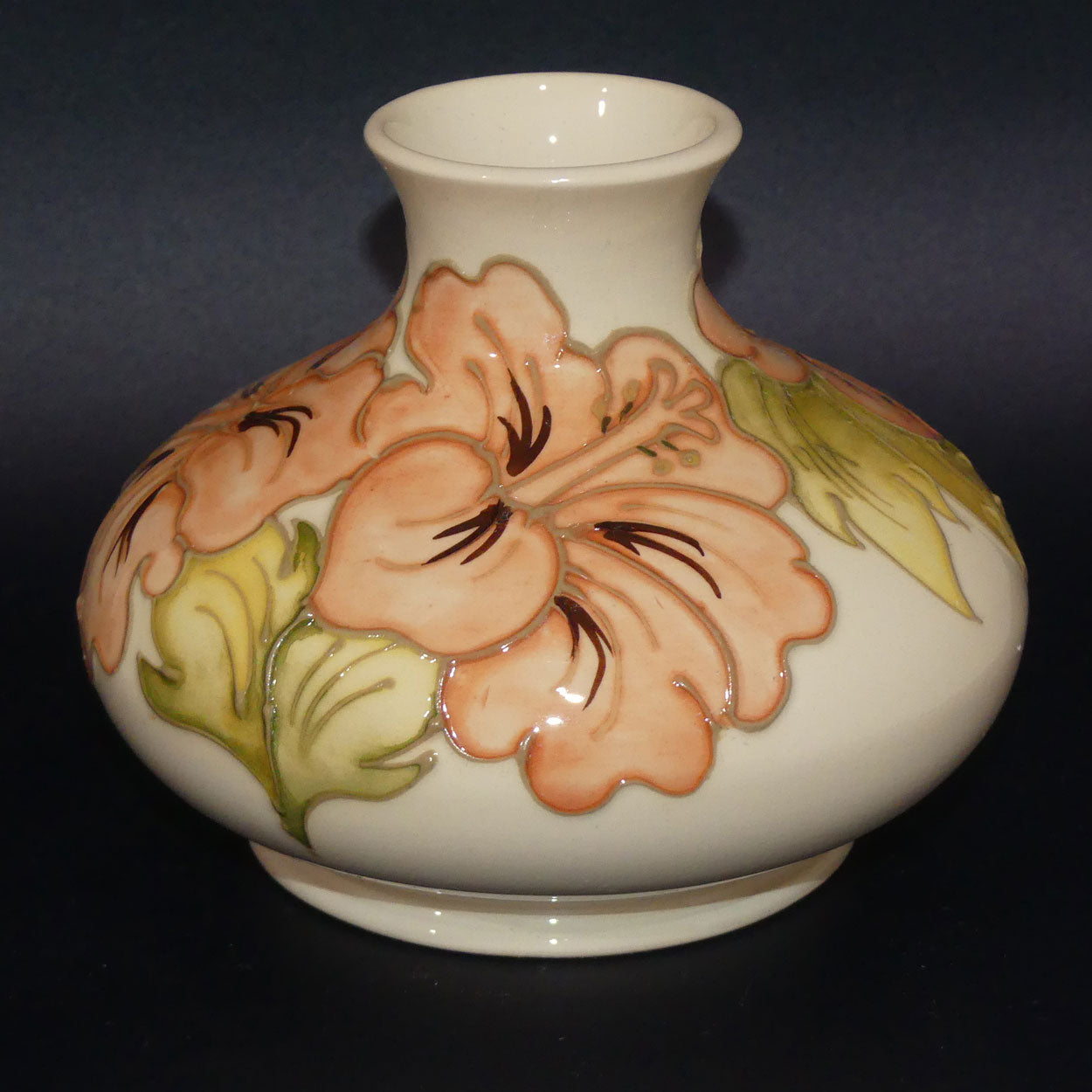 Walter Moorcroft Coral Hibiscus (Ivory) 32/5 vase
