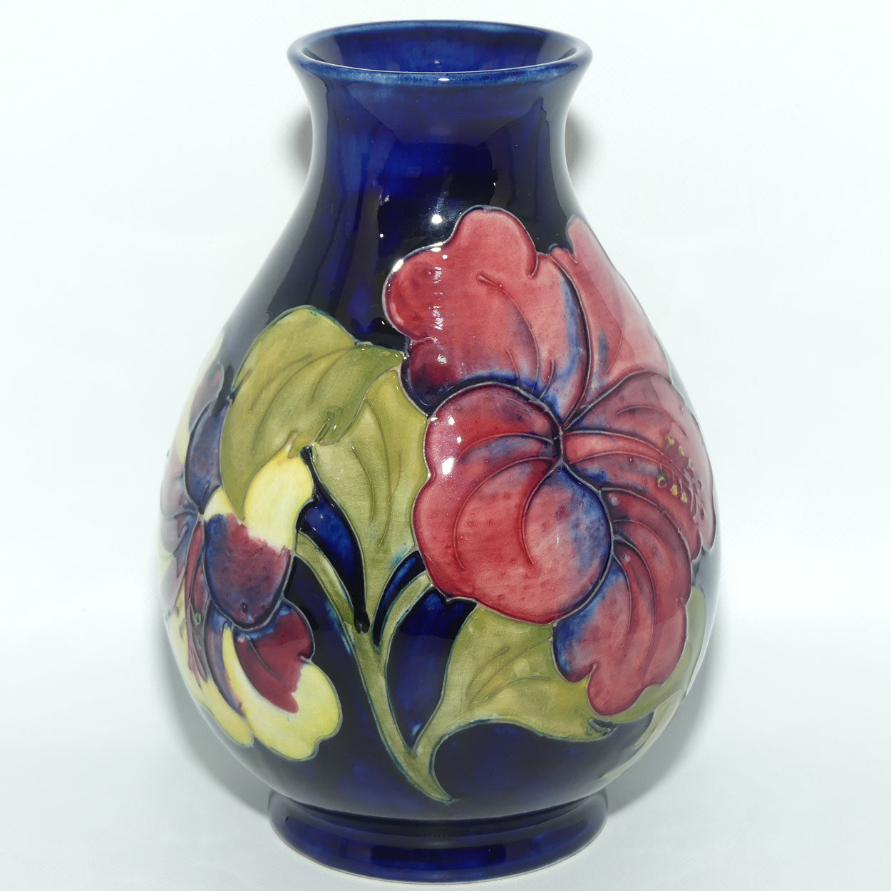 Walter Moorcroft Hibiscus (Blue) 7/7 vase