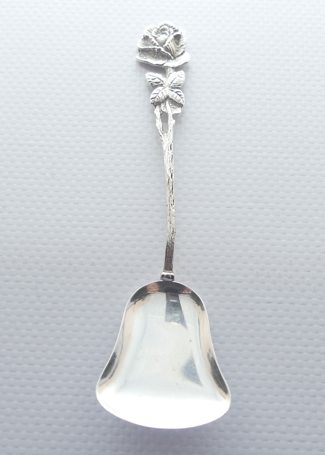 German 835 Silver Hildeshiem Rose sugar shovel spoon | Plain bowl | 10g