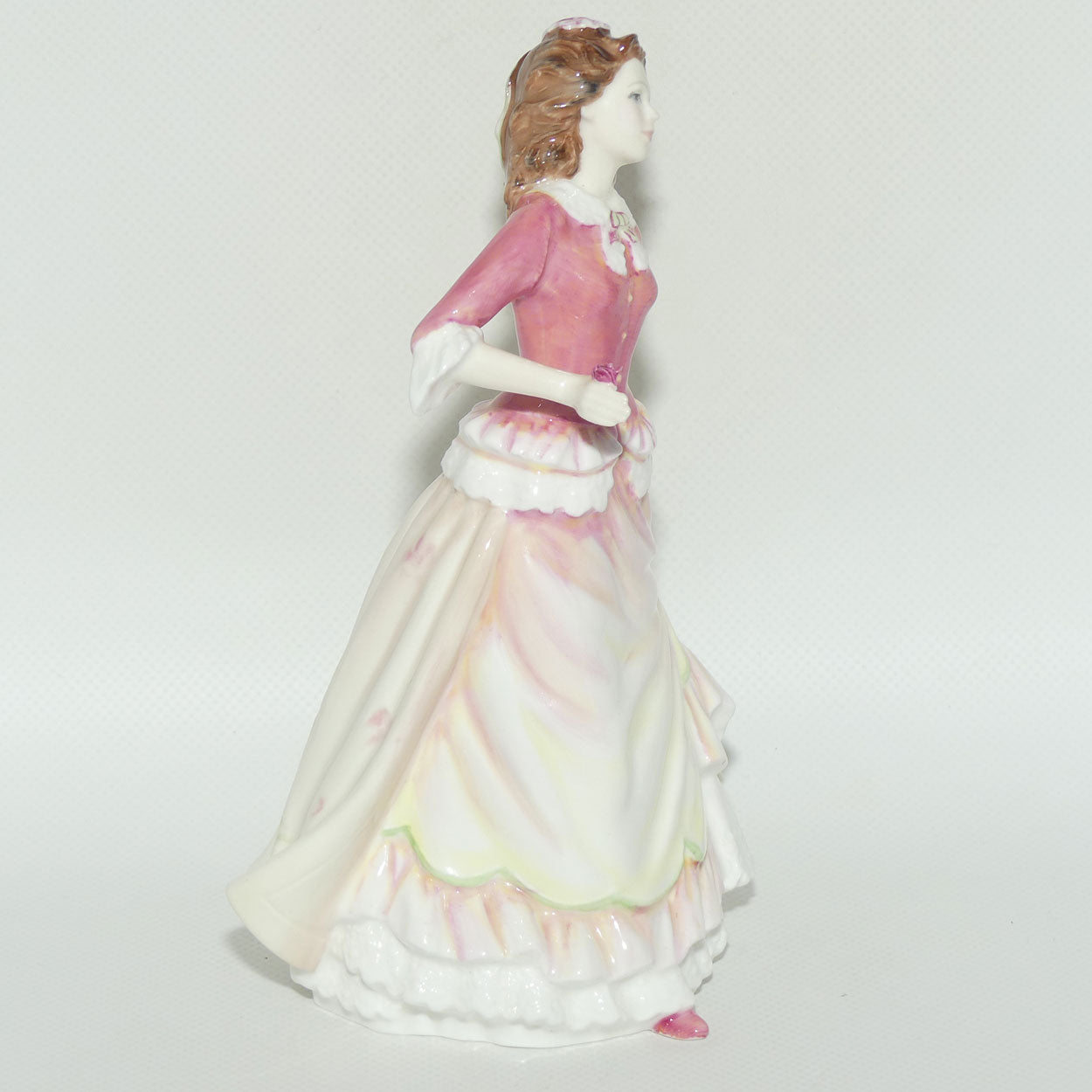 HN3871 Royal Doulton figure Susan | RDICC Exclusive