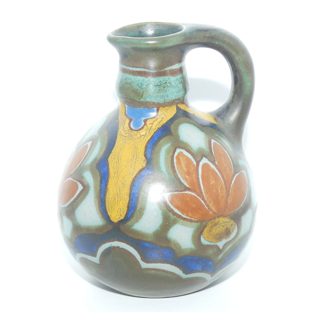 Gouda Pottery Holland Hollandia pattern jug