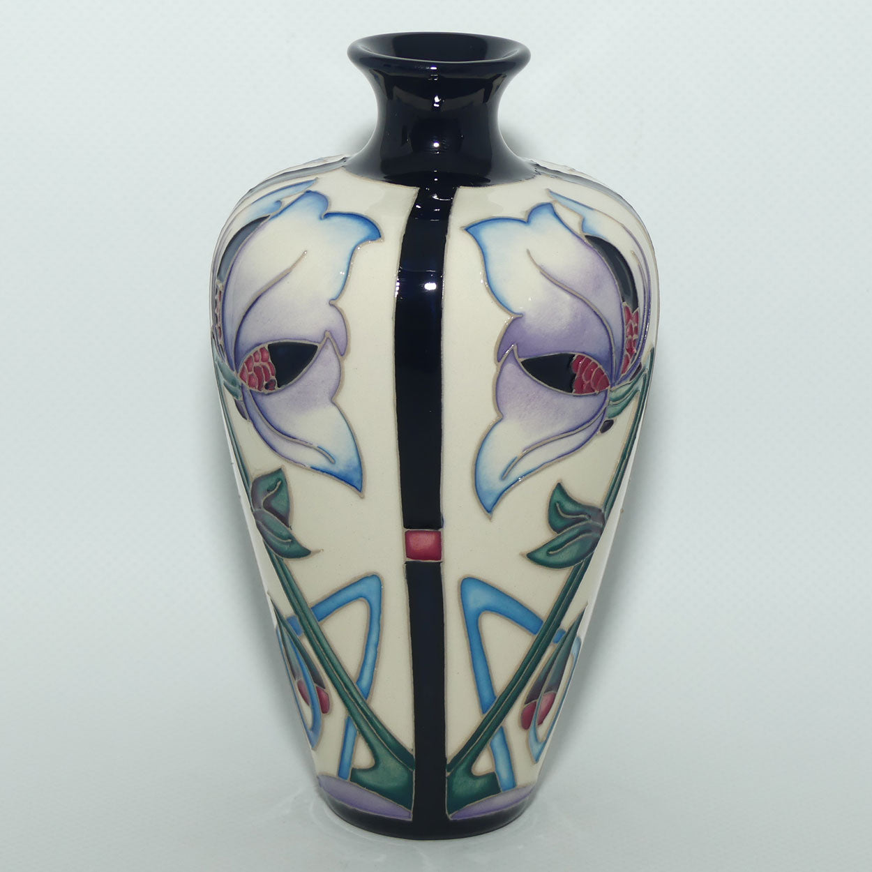 Moorcroft Homage 72/6 vase