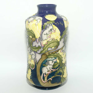 Moorcroft Honey Possums 98/8 vase (Ltd Ed)