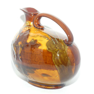 Royal Doulton Kingsware Hooked flask | Greenlees Brothers | Claymore Scotch Whisky