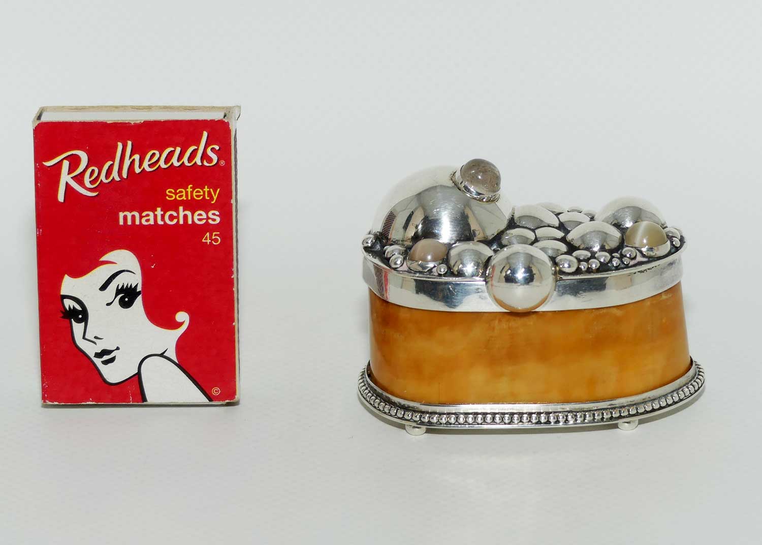 Sterling Silver and Horn trinket box or snuff box | Set with Cabochon Crystals