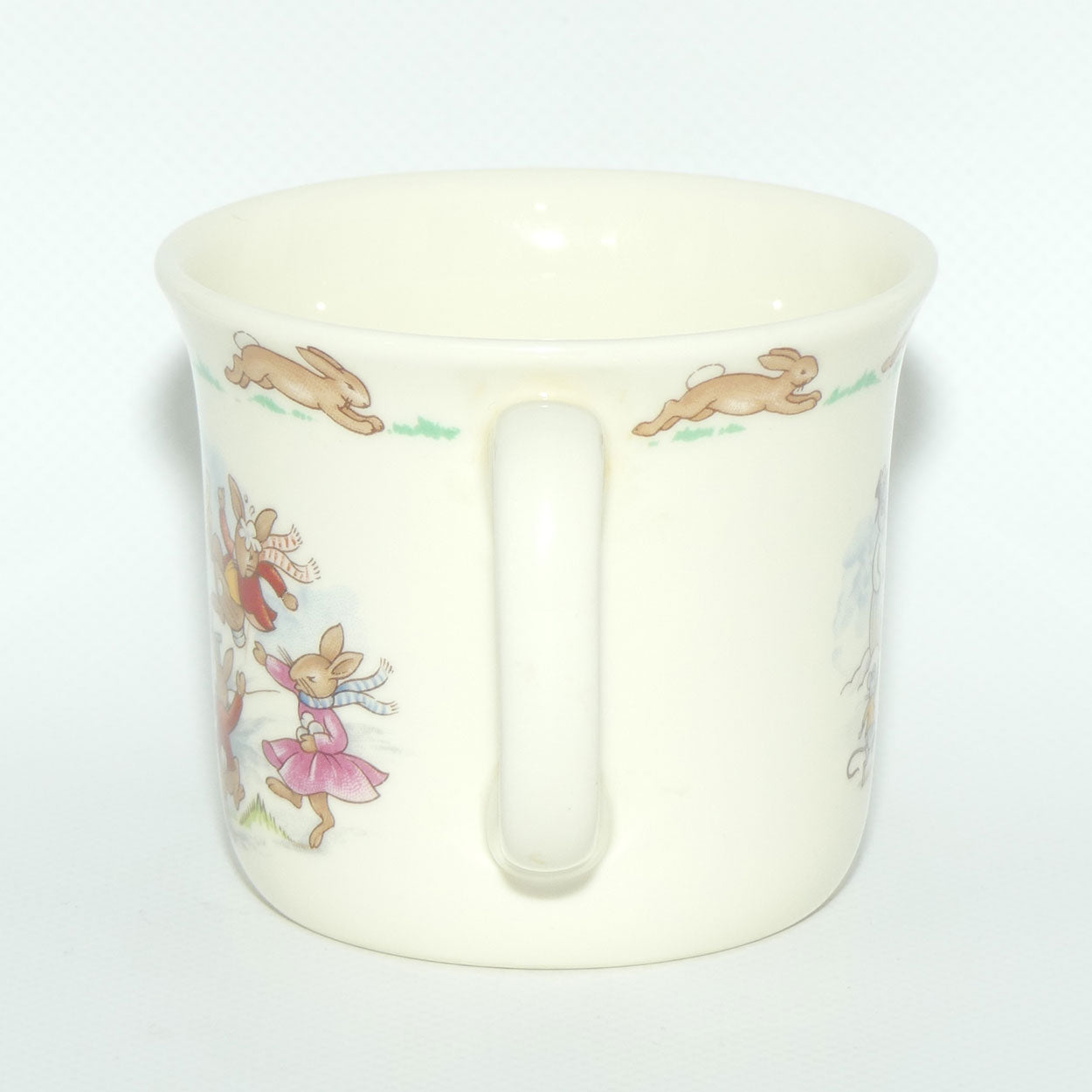 Royal Doulton Bunnykins Sledding | Snowball Fight hug a mug | boxed