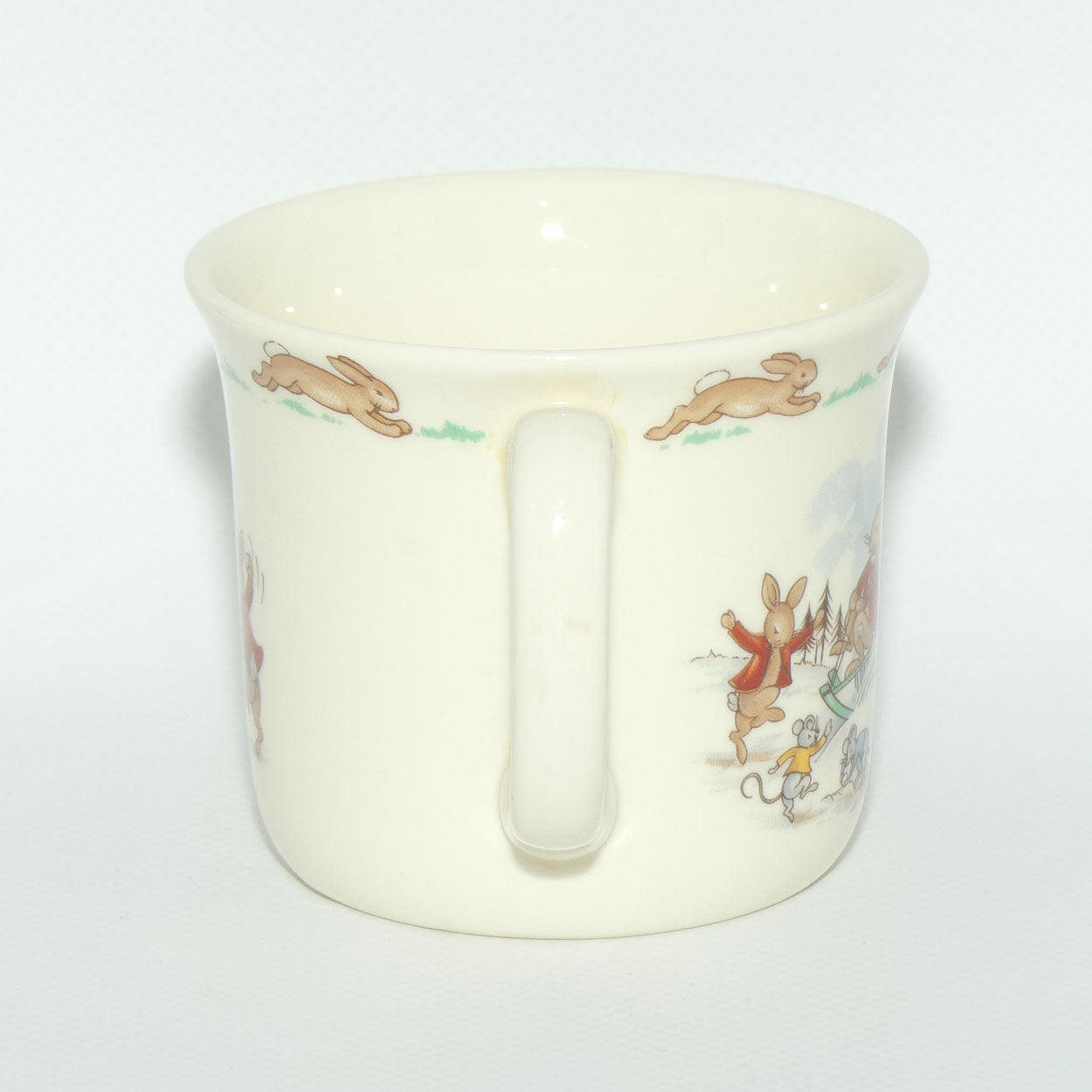 Royal Doulton Bunnykins Sledding | Snowball Fight hug a mug | boxed