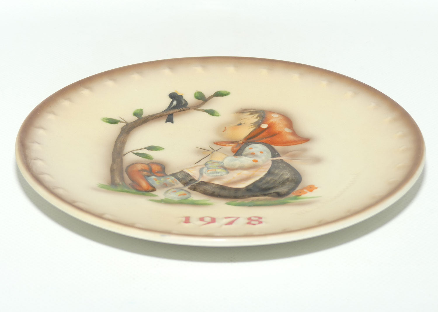 HUM0271 MI Hummel Annual Plate 1978 | Happy Pastime | Boxed