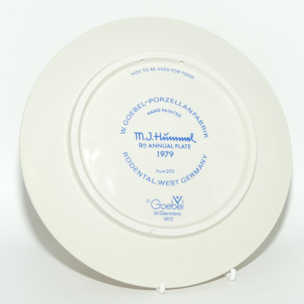 HUM0272 MI Hummel Annual Plate 1979 | Singing Lesson | Boxed